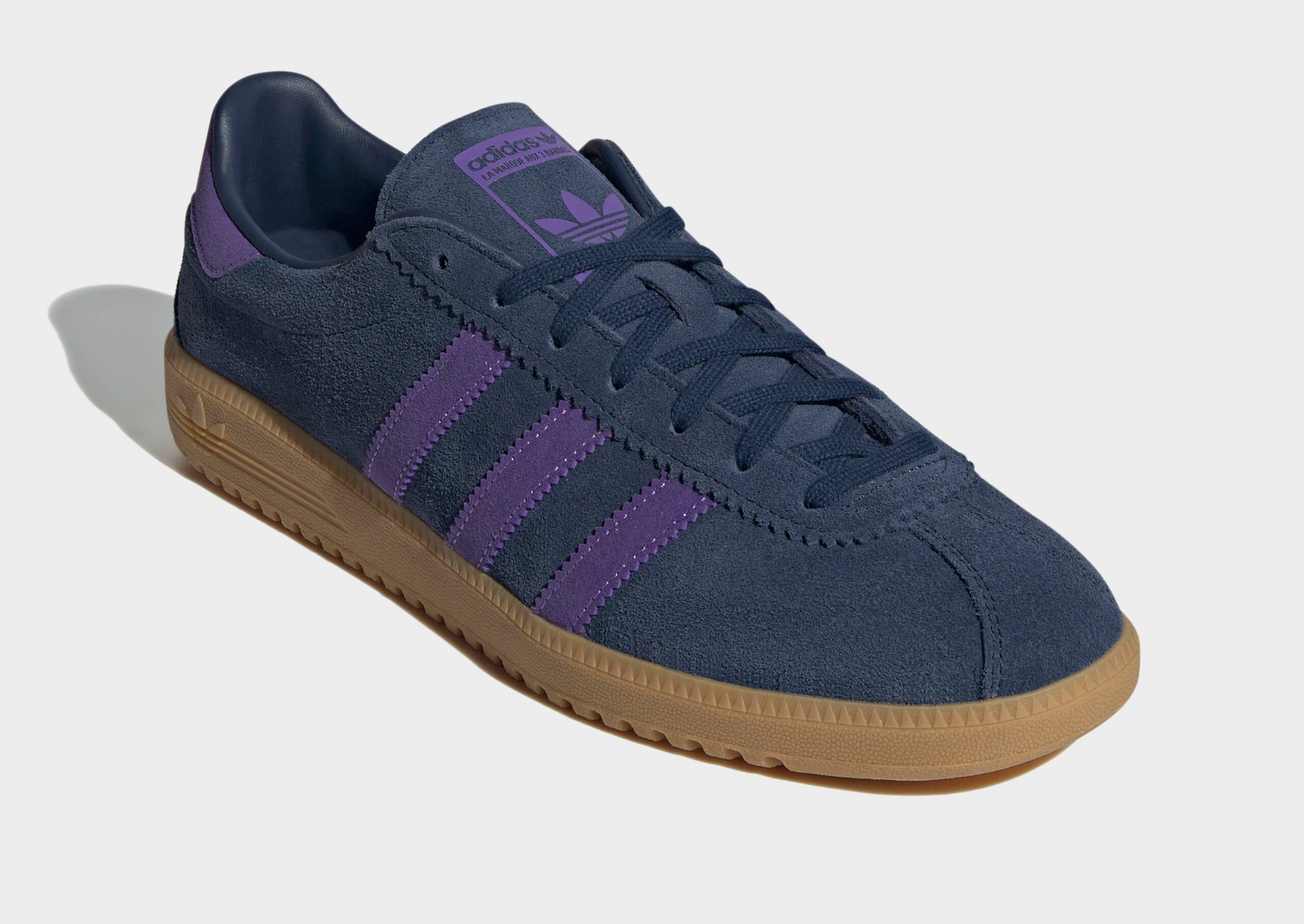 Кроссовки adidas Bermuda "Night Indigo/Purple Rush"
